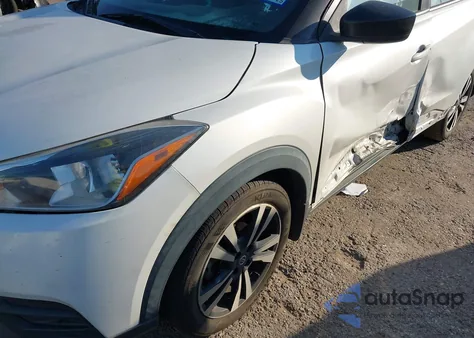 2020 Nissan Kicks Sv Xtronic Cvt from USA, damaged, VIN 3N1CP5CV2LL572145